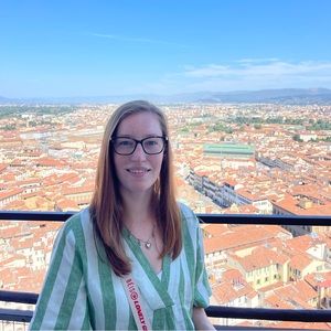 Meet your Posher, Sarah